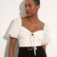 Blusa manga bufante com amarração mindset off white