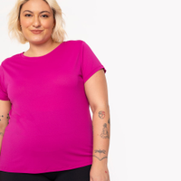 Camiseta plus size de poliamida esportiva rosa