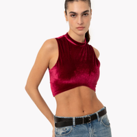 Cropped de veludo halterneck vinho