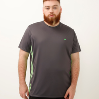 Camiseta plus size manga curta esportiva chumbo