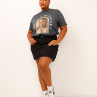 Saia reta jeans plus size cintura alta preta
