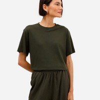 Camiseta comfort feminina de algodão peruano interlock verde