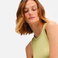 Cropped feminino de poliamida canelado verde