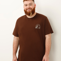 Camiseta de algodão plus size over the sun marrom