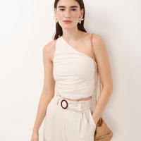 Cropped com linho ombro único bege