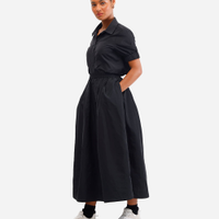 Saia midi feminina com pregas preta