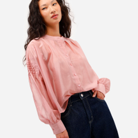 Camisa feminina de liocel manga longa com pregas rosa
