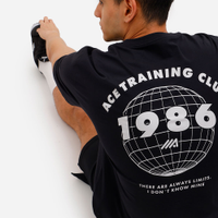 Camiseta oversized masculina training club preta