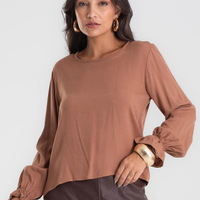 Blusa manga longa com lastex marrom