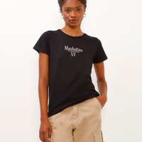 Camiseta de algodão manga curta manhattan preta