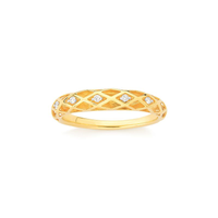 Anel com Diamantes em Ouro Amarelo 18k