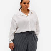 Camisa oversized feminina de algodão manga longa plus size off white