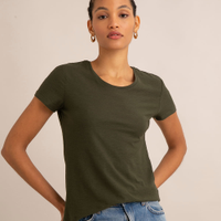 Blusa de flamê básica manga curta decote redondo verde militar