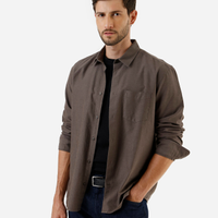 Camisa manga longa comfort oxford marrom