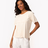 Blusa em suede manga curta com recortes marrom - areia