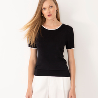 Blusa de tricot manga curta listra - preto