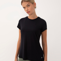 Camiseta feminina esportiva com recorte manga curta preta