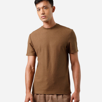Camiseta de algodão texturizada manga curta marrom