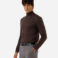 Blusa slim masculina manga longa gola alta marrom