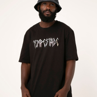 Camiseta oversized de algodão tempestade marvel preta