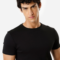 Camiseta slim de algodão peruano bold preta