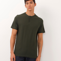 Polo gola padre com botão piquet verde