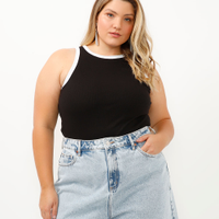 Regata plus size de algodão canelada - preto