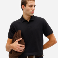 Polo comfort masculina de algodão peruano texturizada preta