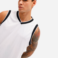 Regata basquete masculina esportiva branca