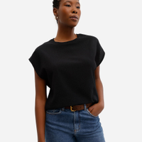 Blusa muscle feminina texturizada básica preta