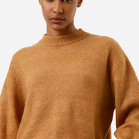 Suéter feminino de tricot gola redonda marrom