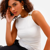 Regata feminina de poliamida franzida off white