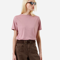 Camiseta básica feminina de algodão peruano bege