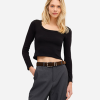 Blusa básica feminina de algodão manga longa preta