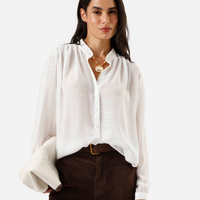 Camisa feminina com viscose manga longa off white