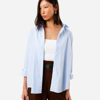 Camisa oversized feminina de algodão listrada azul