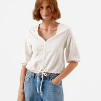 Blusa feminina de laise manga bufante off white