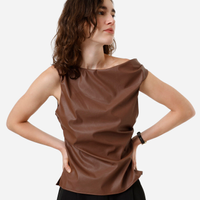 Blusa feminina de poliuretano franzida marrom