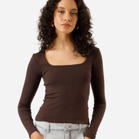 Blusa feminina de algodão decote quadrado manga longa canelada marrom