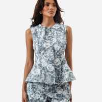 Colete feminino de sarja com recortes floral off white