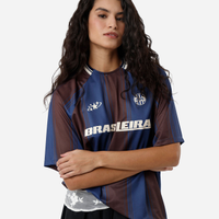 Camiseta feminina manga curta listrada brasileira marrom