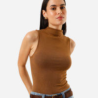 Blusa feminina gola alta canelada marrom