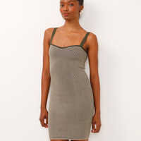 Vestido curto de tricot alça fina listrado verde