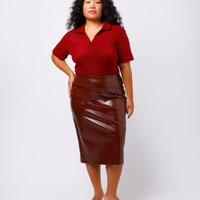 Saia reta feminina de poliuretano mindset plus size - marrom