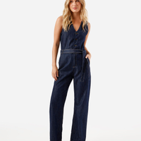 Macacão feminino jeans decote v com cinto azul