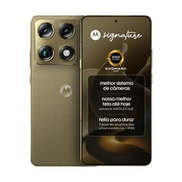 Smartphone Motorola Signature 5G 512GB 512GB 24GB (12GB RAM + 12GB RAM Boost), 3 cameras 50MP Sony Lytia e Zoom 100x, Tela 1.5K extreme Amoled 165hz - Verde Oliva