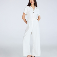 Macacão longo feminino de alfaiataria com fivela off white