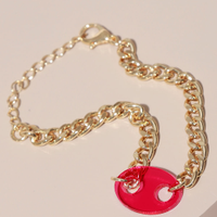 Pulseira Feminina com Elo em Acrílico Dourada