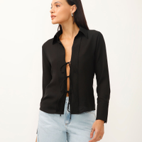 Camisa com amarrações manga longa mindset preta
