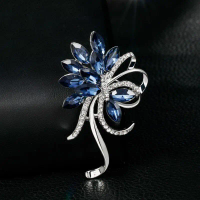 Fashion Temperament Rhinestone Flower Crystal Brooches For Women Clothing Coat Accessories Gifts